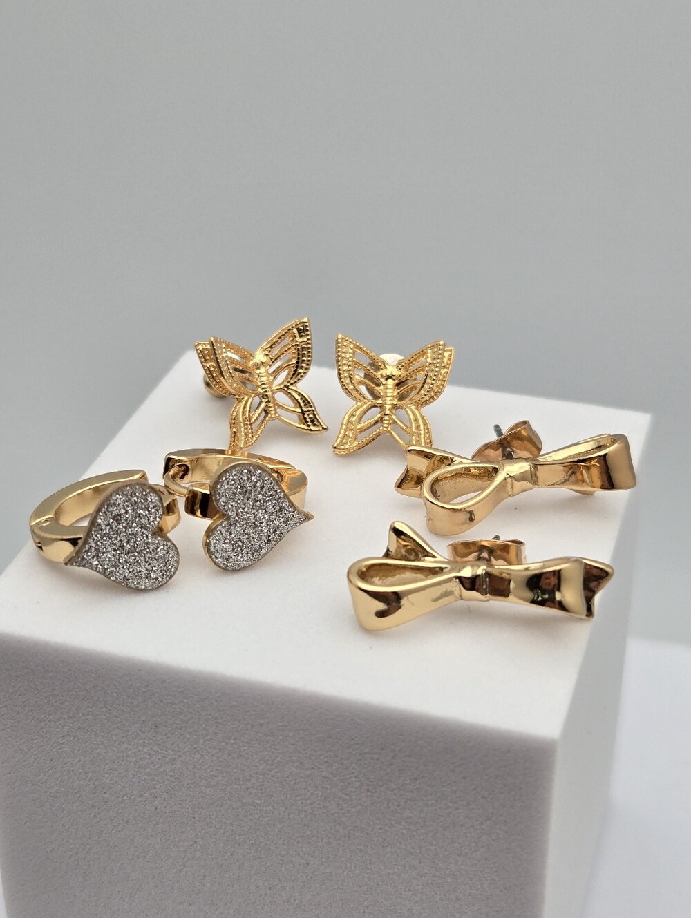 3 Pair Gold Tone Stud Earrings Set Butterfly Bow Sparkle Heart Loop New